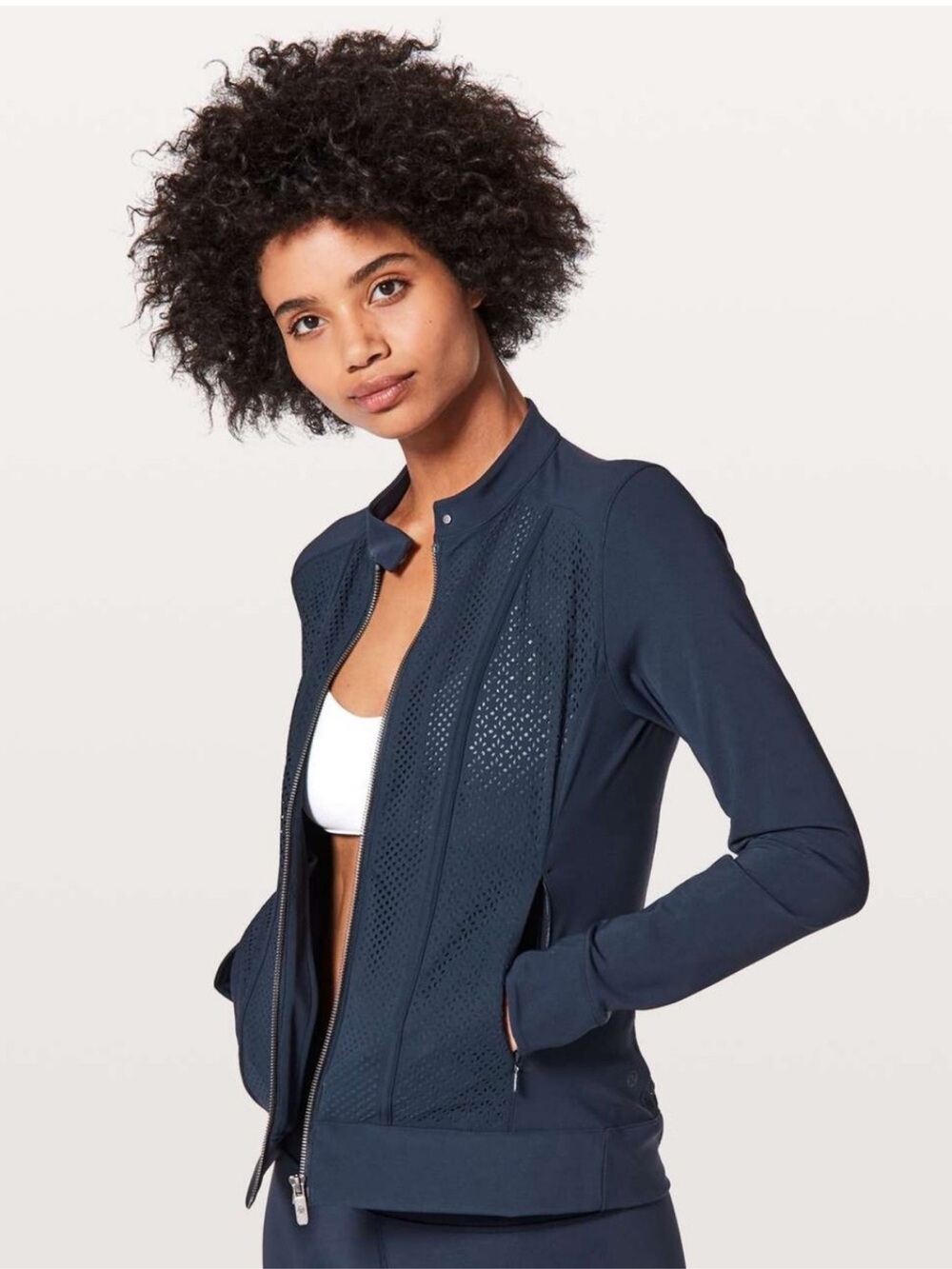 Lululemon Get Your Peek On Jacket in True Navy. Size 10